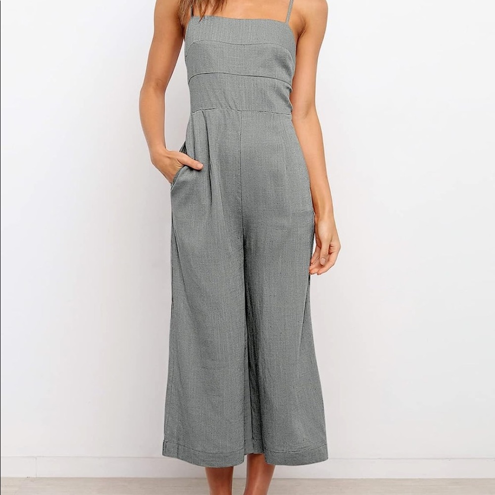 Linen jumpsuit tie back mid rise.